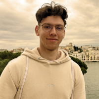 Jakub-Izdebski-zdj